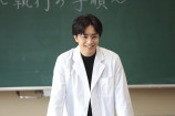 『シッコウ!!』“先生役”中島健人の白衣姿の画像