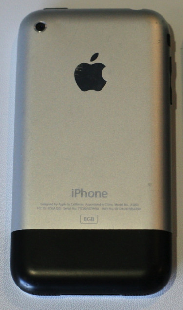 16年前の初代『iPhone』が2600万円超えの超高値で落札 未開封品ゆえに