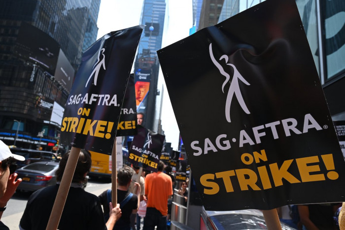 全米俳優組合のストライキの背景と余波を解説