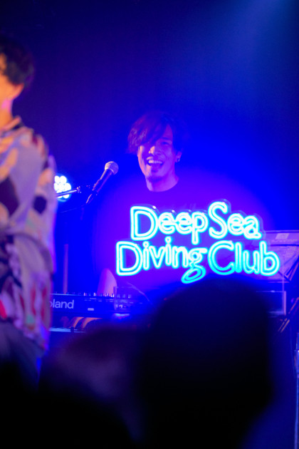 Deep Sea Diving Clubライブ写真（撮影＝Ren Fujishige）
