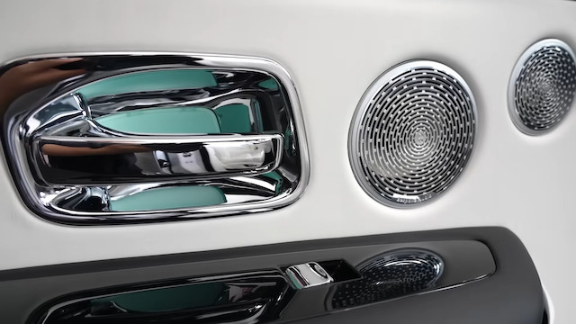 皇治、5500万円のロールスロイスを購入の画像