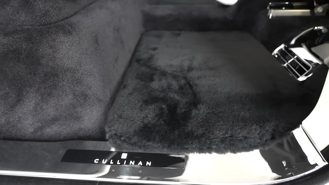 皇治、5500万円のロールスロイスを購入の画像