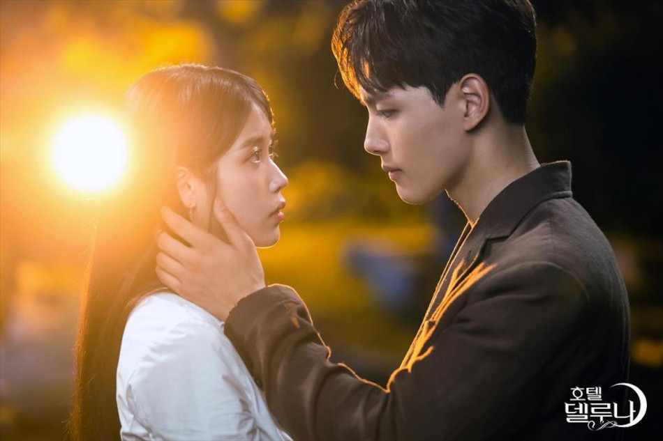 物語に欠かせないホテルデルーナ従業員たち｜Real Sound｜リアル