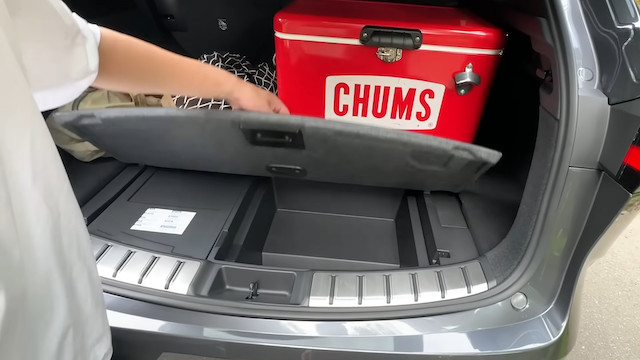 サバンナ高橋、新型レクサスを購入の画像