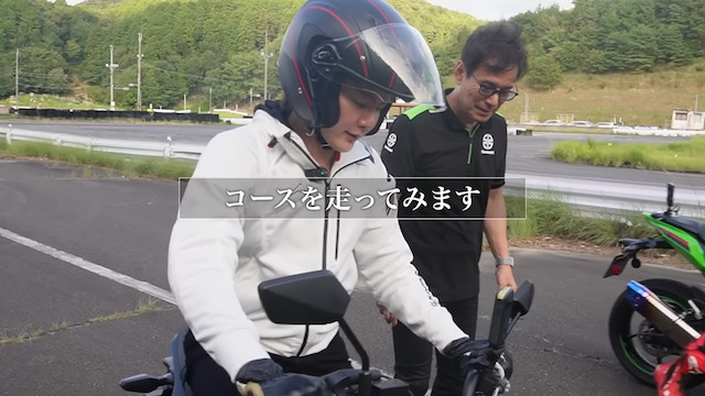 青汁王子、入手困難なカワサキの人気バイクを購入の画像