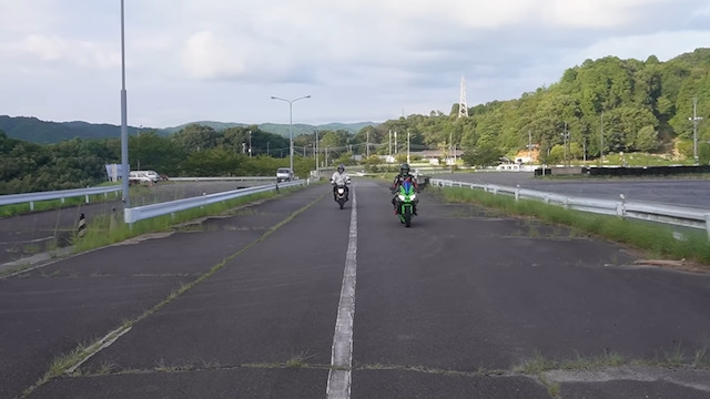 青汁王子、入手困難なカワサキの人気バイクを購入の画像