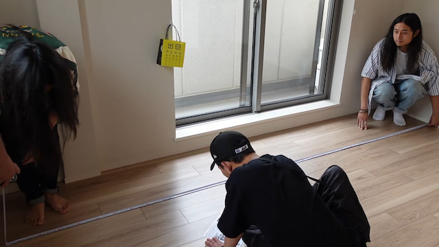 四千頭身・後藤、タワマンから新居へ引っ越し　の画像