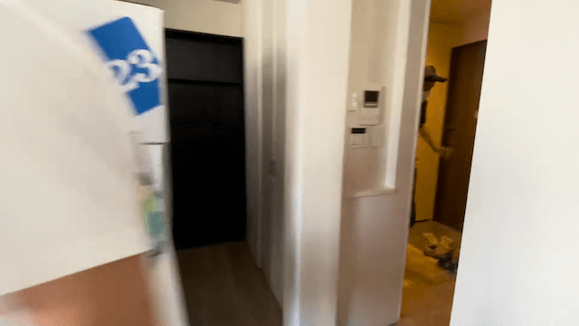 四千頭身・後藤、タワマンから新居へ引っ越し　の画像