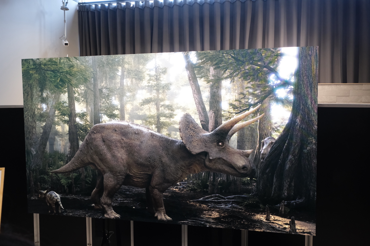 恐竜×最新テクノロジーに興奮！　巨大恐竜がソニーストア名古屋に登場した『恐竜ミュージアム』レポートの画像1-2