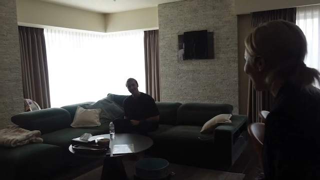 人気YouTuberたちの自宅を突撃訪問の画像