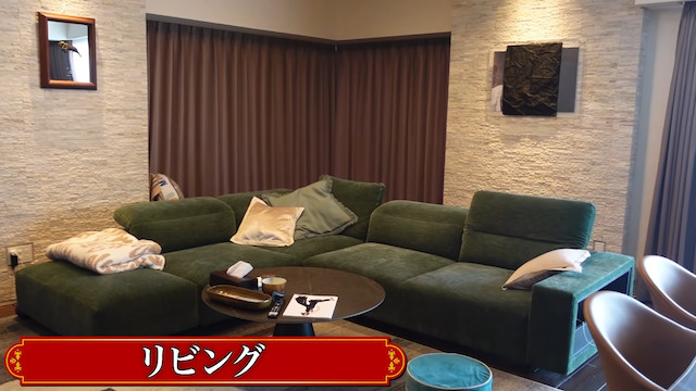 人気YouTuberたちの自宅を突撃訪問の画像