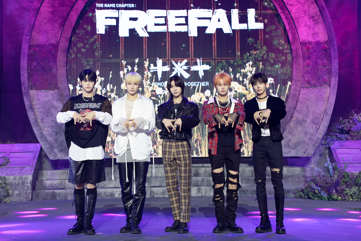 TOMORROW X TOGETHER 『이름의 장: FREEFALL』　『The Name Chapter: FREEFALL』　ショーケース