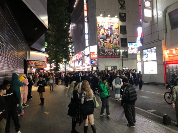アーニャ、マリオ、ポケモン、ジブリ……東京のハロウィンでみた、人気キャラの動向を解説