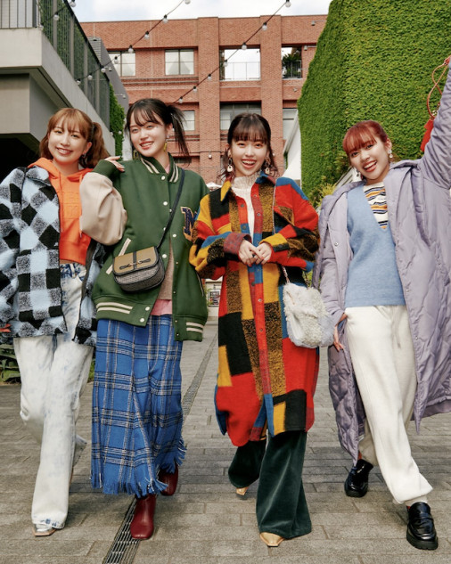 ファッション・プレート全集 3 / 19世紀中期 ロマンティック LAD MUSICIAN / 40/50 T-CLOTH OVER PANTS / BLACK - LAD