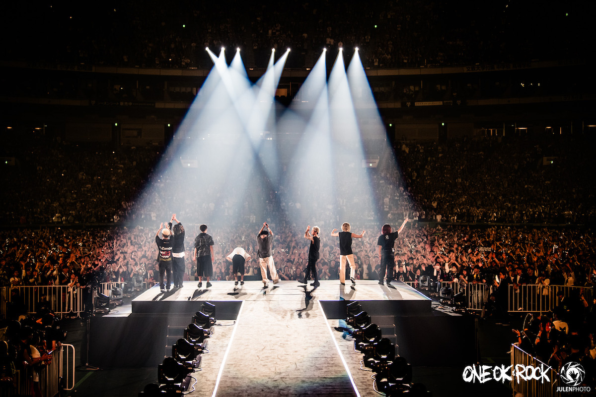 ONE OK ROCK、MY FIRST STORY『VS』ライブ写真