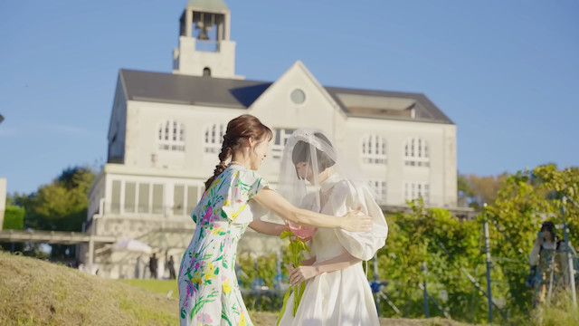 人気YouTuberが結婚式の様子を公開の画像