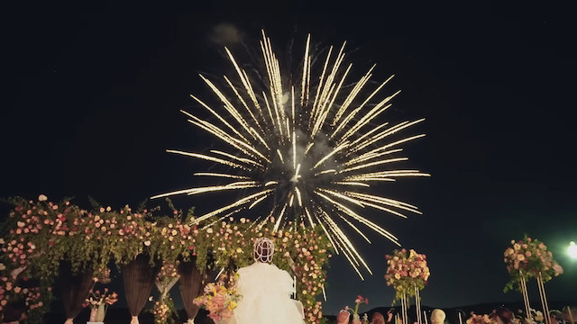 人気YouTuberが結婚式の様子を公開の画像