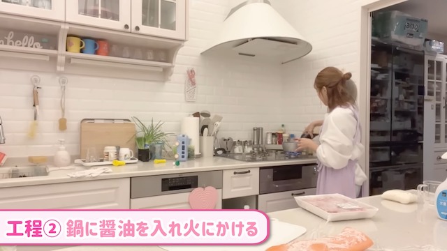 辻希美、寝不足続きの状態で夕飯作りの画像