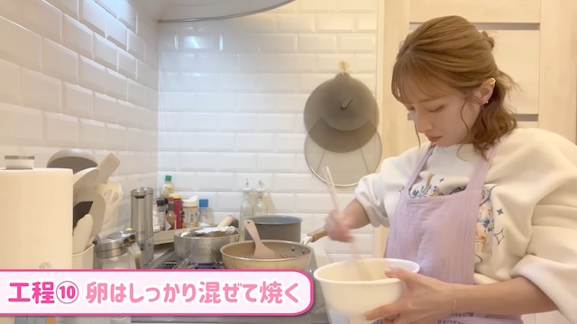 辻希美、寝不足続きの状態で夕飯作りの画像