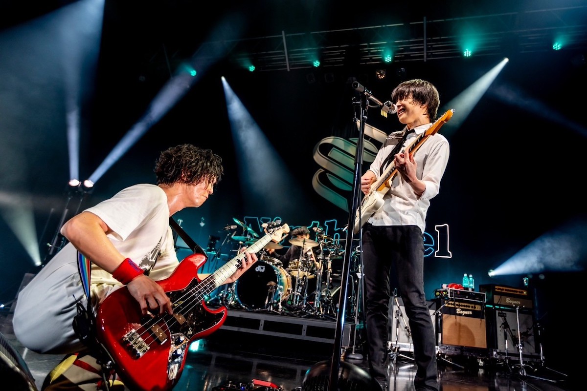 UNISON SQUARE GARDENライブ写真（撮影＝Viola Kam (V’z Twinkle)）