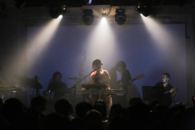 mekakushe、満員の観客に届けた次なるステージの始まり　初のバンドセットワンマン公演の画像1-1