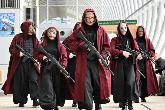 新空港占拠コスプレ 新空港占拠』第1話にちりばめられた気になるポイント 武蔵にとって