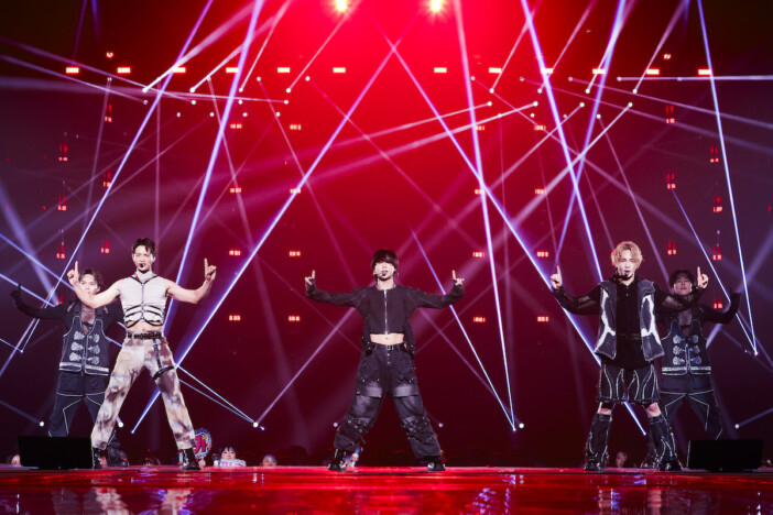 SHINeeが導く、光り輝く未来　日本のファンへの大感謝祭のような6年ぶり東京ドーム公演