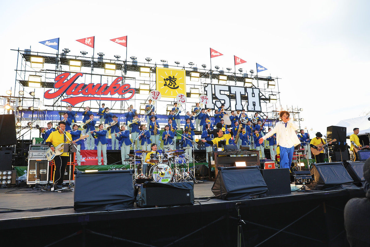 遊助ライブ写真（撮影＝西村満）