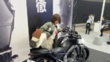 平嶋夏海、“120万円超”ヤマハバイクと遭遇の画像