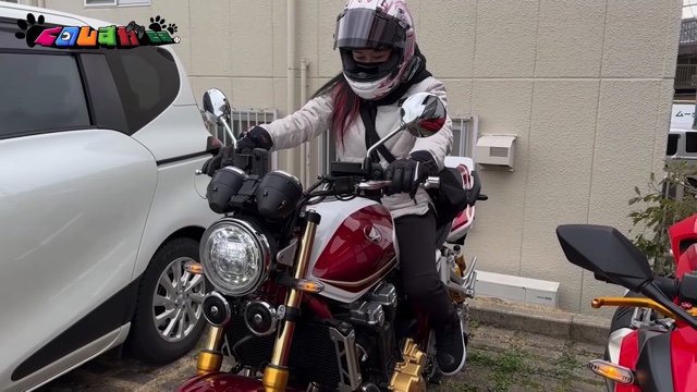 元日テレ久野アナ、全日本レーサーとツーリングの画像