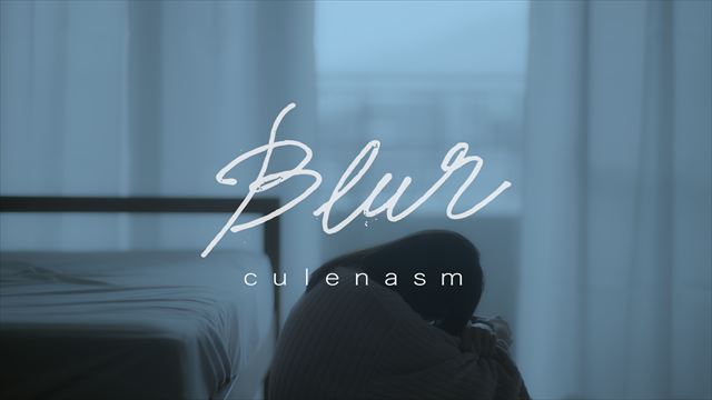「Blur」MVより