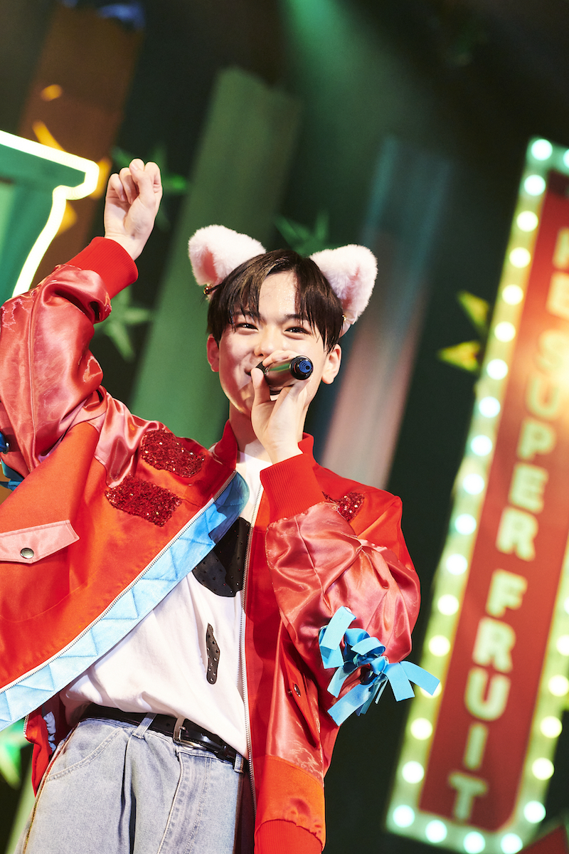 『THE SUPER FRUIT 2nd ONEMAN TOUR - Blue Fruits Tour2024 -』昭和女子大学人見記念講堂公演の模様（撮影＝上溝恭香）