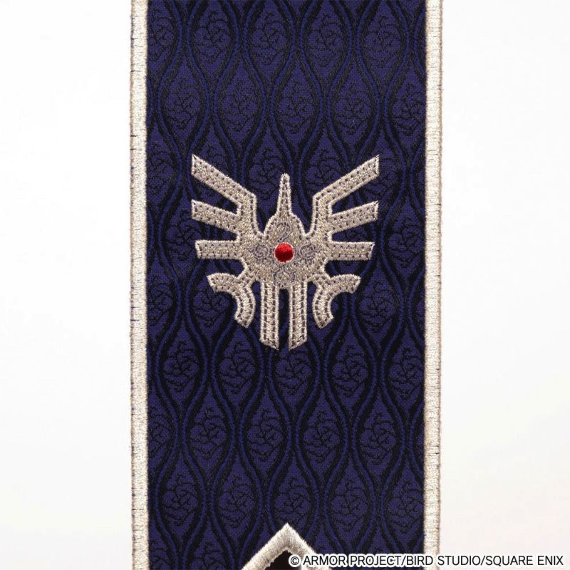 約35万円の五月人形「ロトの兜飾り」が販売中の画像