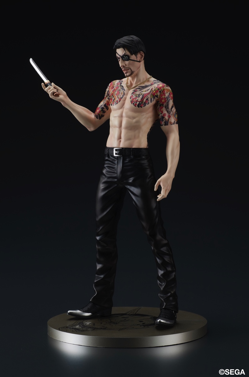 「龍が如く」真島吾朗がスタチューフィギュア化