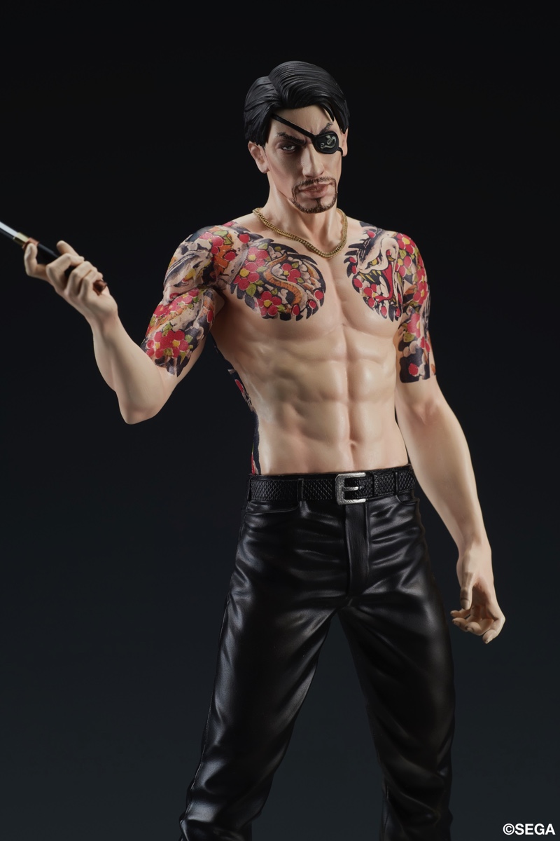 「龍が如く」真島吾朗がスタチューフィギュア化