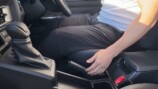 なかやまきんに君、“伝説のランクル”に惚れ惚れの画像