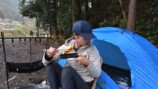キャンプ女子YouTuberの飲みっぷりに反響の画像
