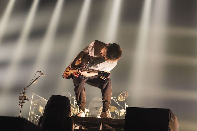 RADWIMPS、日本に戻って届ける愛の画像