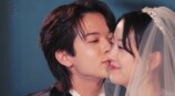 元乃木坂46センター、“6歳年下夫”との別れ際にキス　『私たち結婚しました5』最終話