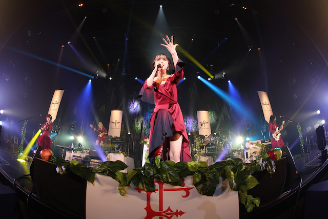 『East Of Eden 1st Live Tour – Forbidden Fruit -』より