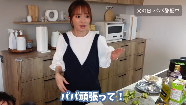 紺野あさ美、父の日にごちそう料理を披露　の画像