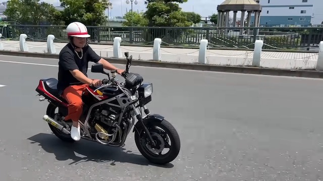 バットボーイズ佐田、激レアバイクが納車の画像