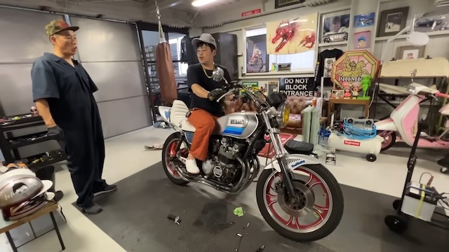 バットボーイズ佐田、ヤマハ旧車をカスタムの画像