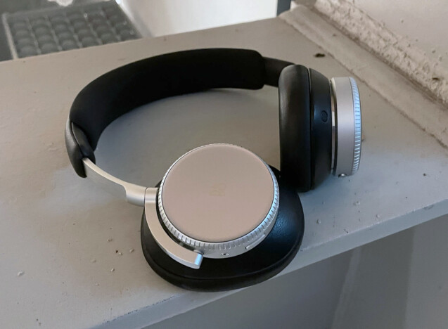 自然なサウンドでノイズキャンセリングも抜群　「BANG & OLUFSEN」100周年を記念するワイヤレスヘッドホンが魅力的すぎる！