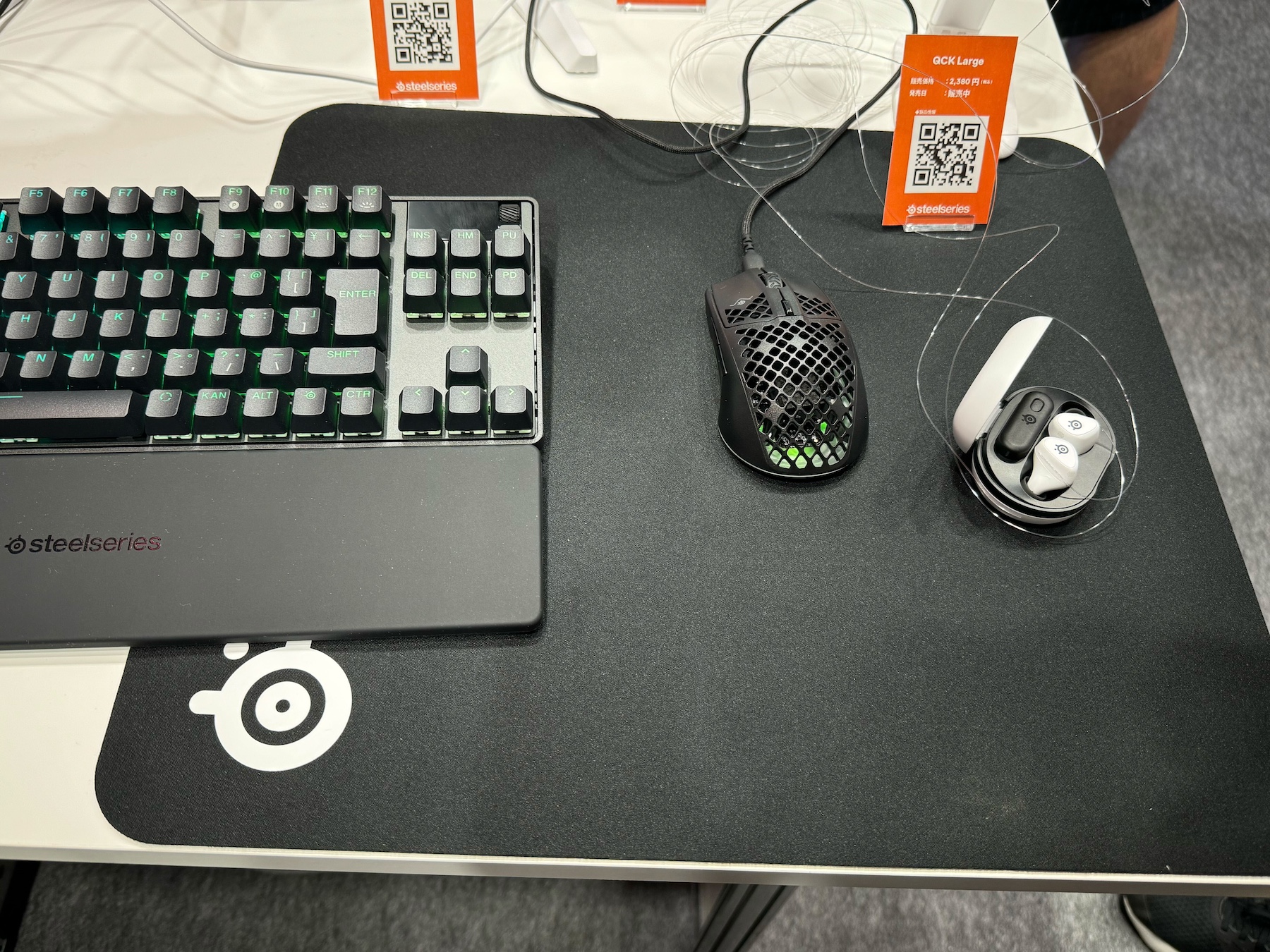 SteelSeries、初のゲーミングイヤホンなど発表の画像