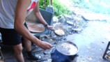 東出昌大、山小屋で夏野菜たっぷりのカレー作りの画像