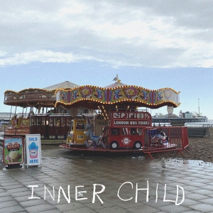 「INNER CHLD」ジャケット