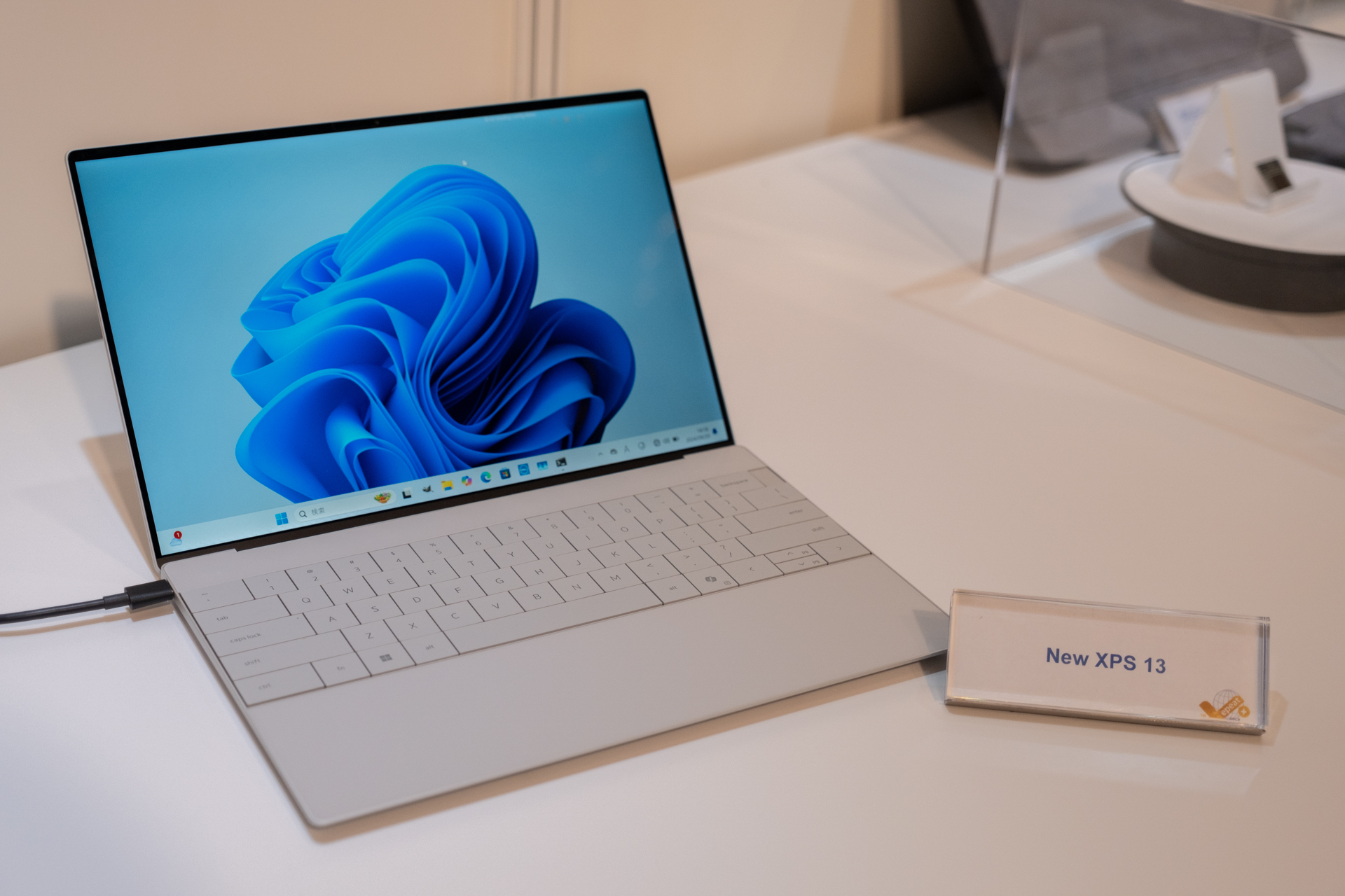 AI性能が向上した新型『XPS 13』