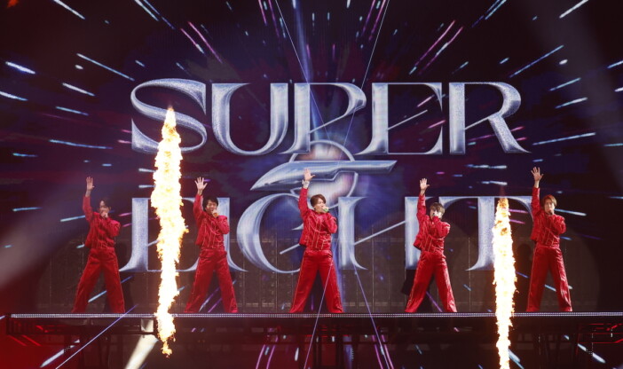 SUPER EIGHT、横浜アリーナ公演レポ