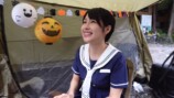 YouTuber・mii、セーラー服でソロキャンプの画像